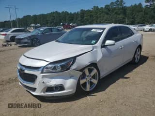 ✅ 2015 Chevrolet Malibu LTZ • VIN: 1G11G5SX1FF128799 • Lot: 81582415. Listed on Copart with 123,941 mi. Free auction sales archive from the USA and detailed vehicle history report at DreamBid. Image 1.