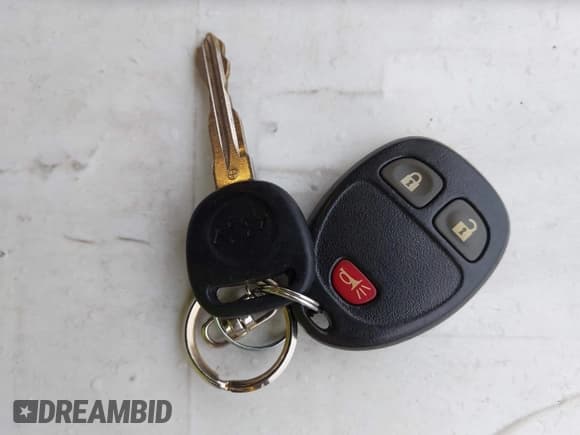 ✅ 2009 Chevrolet Silverado 1500 • VIN: 2GCFK135091126412 • Lot: 43780738. Wystawiony na IAAI z przebiegiem 136 801 mil. Bezpłatny archiwum sprzedaży aukcyjnych z USA i szczegółowy raport historii pojazdu na DreamBid. Zdjęcie 11.