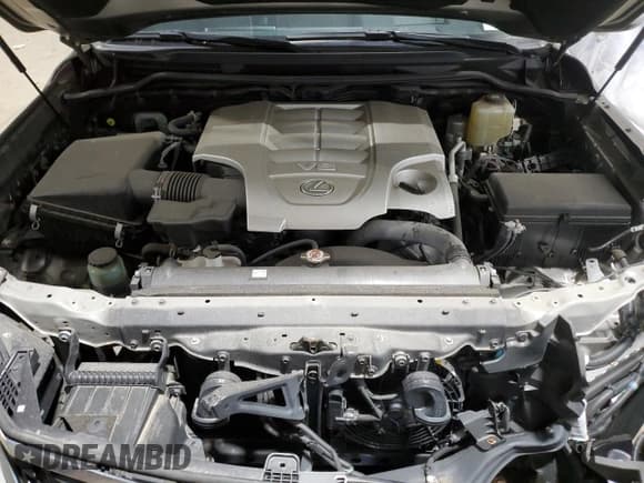 ✅ 2021 Lexus LX 570 • VIN: JTJDY7AX8M4338661 • Lot: 43195495. Listed on Copart with 16,731 mi. Free auction sales archive from the USA and detailed vehicle history report at DreamBid. Image 12.