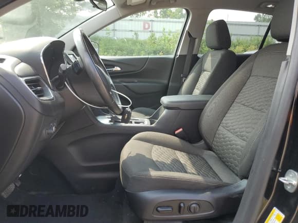 ✅ 2020 Chevrolet Equinox LT • VIN: 2GNAXJEV0L6121592 • Lot: 69063545. Listed on Copart with 93,637 mi. Free auction sales archive from the USA and detailed vehicle history report at DreamBid. Image 7.