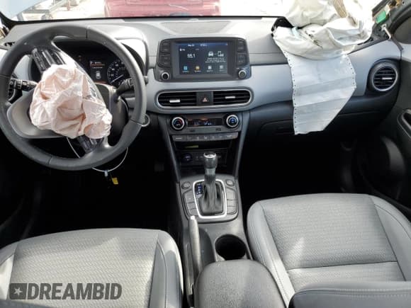 ✅ 2020 Hyundai Kona Limited • VIN: KM8K3CA58LU550504 • Лот: 56049804. Опубликован ранее на Copart с пробегом 39 263 миль. Бесплатный доступ к архиву аукционных продаж из США и подробный отчёт об истории автомобиля на DreamBid. Изображение 8.