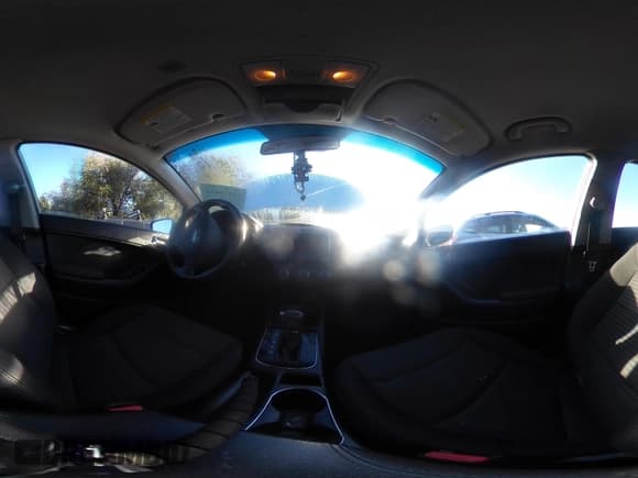 ✅ 2018 Kia Forte LX • VIN: 3KPFL4A78JE167011 • Lot: 43416622. Wystawiony na IAAI z przebiegiem 112 338 mil. Bezpłatny archiwum sprzedaży aukcyjnych z USA i szczegółowy raport historii pojazdu na DreamBid. Zdjęcie 17.