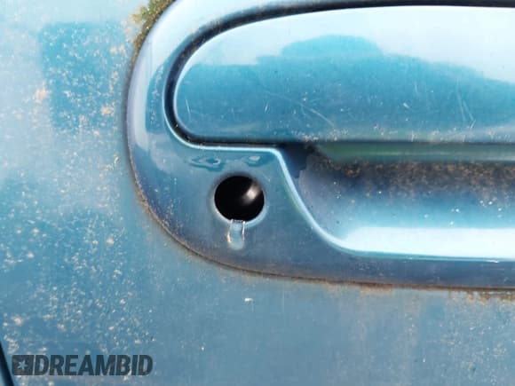 ✅ 2000 Ford F-150 XL • VIN: 1FTRX18LXYNA94362 • Lot: 43723312. Listed on IAAI with 188,296 mi. Free auction sales archive from the USA and detailed vehicle history report at DreamBid. Image 13.