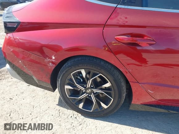 ✅ 2025 Hyundai Sonata SEL • VIN: KMHL64JA3SA438045 • Лот: 43622836. Опубликован ранее на IAAI с пробегом 32 388 миль. Бесплатный доступ к архиву аукционных продаж из США и подробный отчёт об истории автомобиля на DreamBid. Изображение 18.