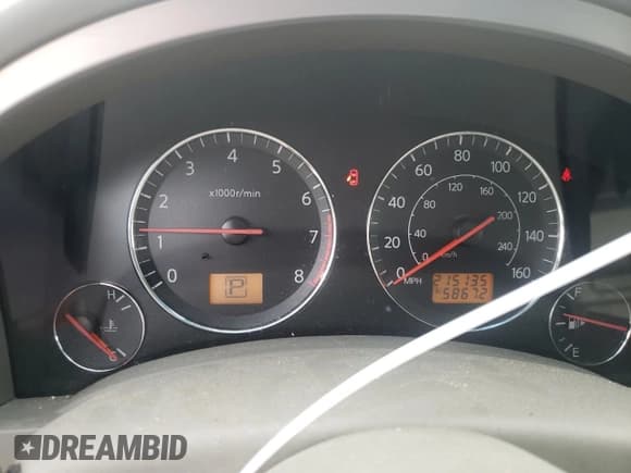 ✅ 2003 Infiniti FX Options • VIN: JNRAS08W43X003387 • Лот: 77957254. Опубликован ранее на Copart с пробегом 215 135 миль. Бесплатный доступ к архиву аукционных продаж из США и подробный отчёт об истории автомобиля на DreamBid. Изображение 9.