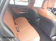 ✅ 2025 Mercedes-Benz GLC 350e • VIN: W1NKM5GB3SF366755 • Lot: 42927066. Wystawiony na IAAI z przebiegiem 4 157 mil. Bezpłatny archiwum sprzedaży aukcyjnych z USA i szczegółowy raport historii pojazdu na DreamBid. Zdjęcie 8.