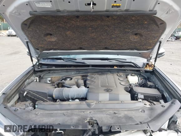 ✅ 2024 Toyota 4Runner Limited • VIN: JTEKU5JR3R6250281 • Лот: 43472482. Опубликован ранее на IAAI с пробегом 22 285 миль. Бесплатный доступ к архиву аукционных продаж из США и подробный отчёт об истории автомобиля на DreamBid. Изображение 10.