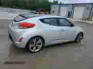 2015 Hyundai Veloster с VIN KMHTC6AD6FU233421, выставлен на аукционе Copart как лот 66420264 с пробегом 99 273 миль миль и Списание • Salvage title. История ставок и продаж доступна на DreamBid. Изображение 3.