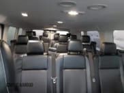 ✅ 2022 Ford Transit Passenger XLT • VIN: 1FBAX2Y82NKA76888 • Lot: 43654099. Wystawiony na IAAI z przebiegiem 214 935 mil. Bezpłatny archiwum sprzedaży aukcyjnych z USA i szczegółowy raport historii pojazdu na DreamBid. Zdjęcie 8.