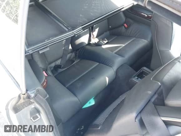 2006 BMW 3 Series 330Ci with VIN WBABW53406PL54200, listed as a IAAI auction lot 43521755 with 88,200 mi miles and . Bid and sale history available at DreamBid. Image 8.