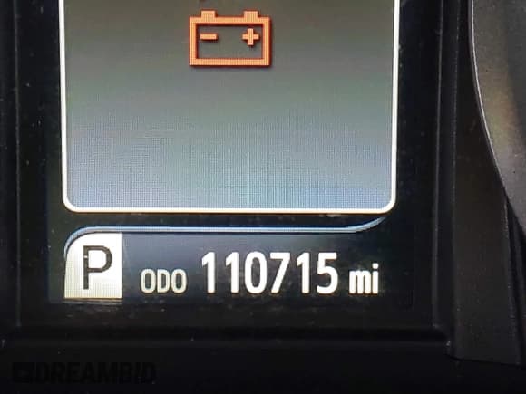 ✅ 2017 Toyota Sienna XLE • VIN: 5TDDZ3DC9HS159153 • Lot: 41350390. Listed on IAAI with 110,715 mi. Free auction sales archive from the USA and detailed vehicle history report at DreamBid. Image 15.