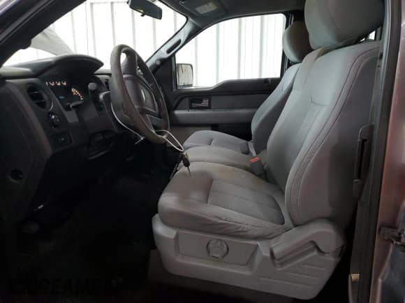 ✅ 2013 Ford F-150 XL • VIN: 1FTFX1EF5DFC48000 • Lot: 61336695. Listed on Copart with 108,900 mi. Free auction sales archive from the USA and detailed vehicle history report at DreamBid. Image 7.