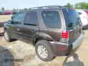 2006 Mercury Mariner Luxury с VIN 4M2YU56196KJ20438, выставлен на аукционе IAAI как лот 42394996 с пробегом 164 564 миль миль и . История ставок и продаж доступна на DreamBid. Изображение 3.