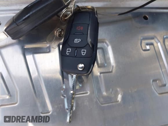 ✅ 2020 Ford Transit Connect XLT • VIN: NM0GS9F23L1444104 • Лот: 41810157. Опубликован ранее на IAAI с пробегом 101 757 миль. Бесплатный доступ к архиву аукционных продаж из США и подробный отчёт об истории автомобиля на DreamBid. Изображение 11.