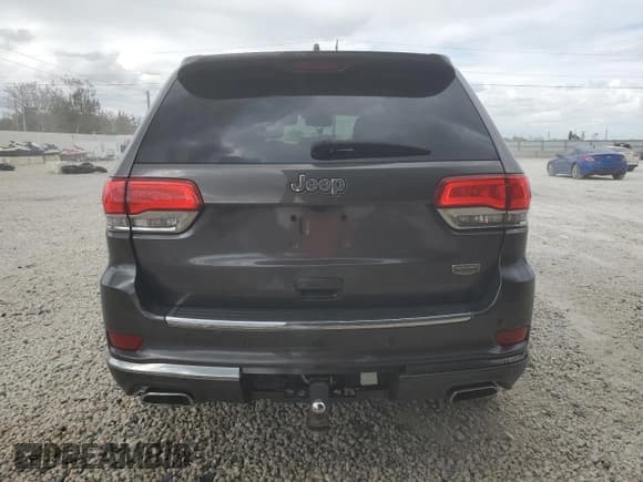 ✅ 2018 Jeep Grand Cherokee Summit • VIN: 1C4RJFJGXJC347502 • Lot: 52486975. Listed on Copart with 100,503 mi. Free auction sales archive from the USA and detailed vehicle history report at DreamBid. Image 6.