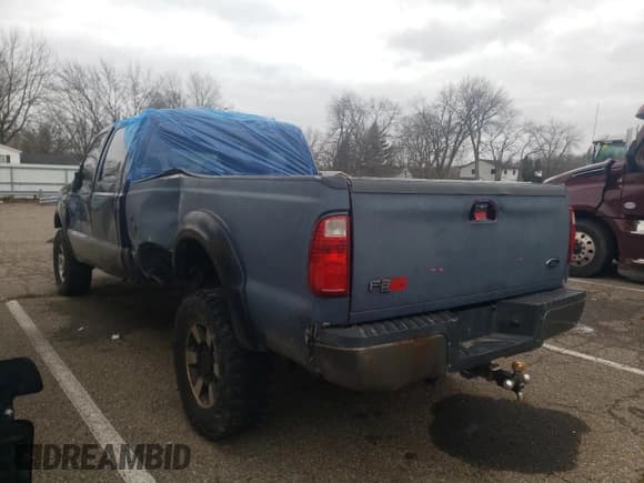 ✅ 2008 Ford F-350 XL • VIN: 1FTWW315X8EA98344 • Lot: 42523635. Listed on Copart with 74,639 mi. Free auction sales archive from the USA and detailed vehicle history report at DreamBid. Image 2.