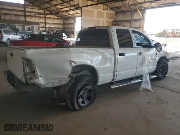 2007 Dodge 1500 ST z VIN 1D7HA18K57J501651, wystawiony jako Copart lot #62886335 z przebiegiem 256 349 mil mil oraz Szkoda całkowita • Salvage title. Historia ofert i sprzedaży dostępna na DreamBid. Obrazek 3.