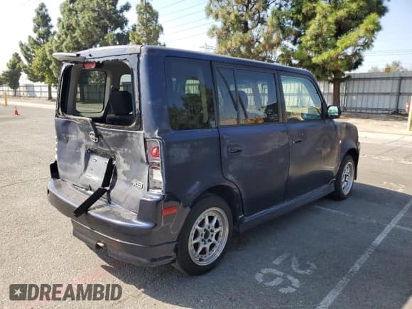 ✅ 2004 Scion xB • VIN: JTLKT324X40144800 • Лот: 84915235. Опубликован ранее на Copart с пробегом 277 578 миль. Бесплатный доступ к архиву аукционных продаж из США и подробный отчёт об истории автомобиля на DreamBid. Изображение 3.