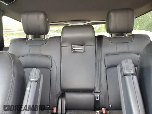 ✅ 2019 Land Rover Range Rover HSE • VIN: SALGS2SV2KA557981 • Лот: 56693225. Опубликован ранее на Copart с пробегом 90 972 миль. Бесплатный доступ к архиву аукционных продаж из США и подробный отчёт об истории автомобиля на DreamBid. Изображение 10.