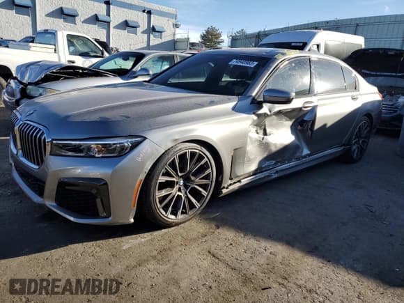✅ 2020 BMW 7 Series 750i xDrive • VIN: WBA7U2C05LBM62067 • Лот: 74940983. Опубликован ранее на Copart с пробегом 10 654 миль. Бесплатный доступ к архиву аукционных продаж из США и подробный отчёт об истории автомобиля на DreamBid. Изображение 1.