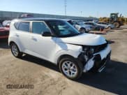 ✅ 2025 Kia Soul LX • VIN: KNDJ23AU8S7269228 • Lot: 69691085. Listed on Copart with 5,447 mi. Free auction sales archive from the USA and detailed vehicle history report at DreamBid. Image 4.