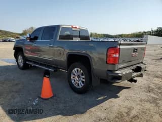 ✅ 2017 GMC Sierra 3500HD Denali • VIN: 1GT42YEY3HF167356 • Lot: 75541834. Wystawiony na Copart z przebiegiem 144 273 mil. Bezpłatny archiwum sprzedaży aukcyjnych z USA i szczegółowy raport historii pojazdu na DreamBid. Zdjęcie 2.