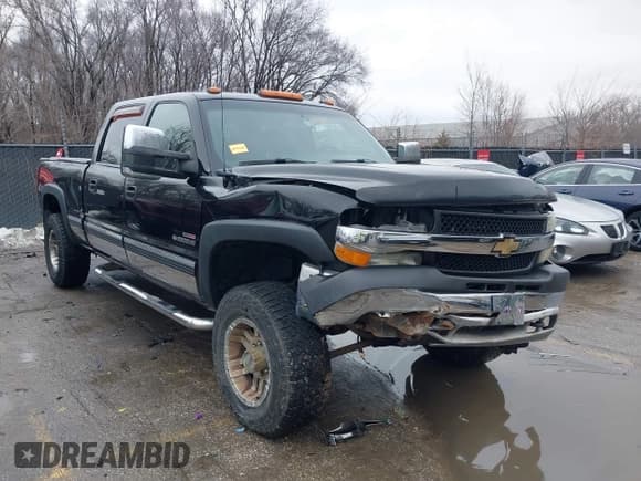 ✅ 2002 Chevrolet Silverado 2500HD LS • VIN: 1GCHK23102F149277 • Лот: 41465273. Опубликован ранее на IAAI с пробегом 225 299 миль. Бесплатный доступ к архиву аукционных продаж из США и подробный отчёт об истории автомобиля на DreamBid. Изображение 1.