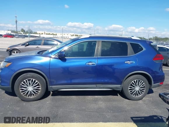 ✅ 2017 Nissan Rogue SV • VIN: KNMAT2MT0HP530516 • Lot: 43749642. Listed on IAAI with 78,068 mi. Free auction sales archive from the USA and detailed vehicle history report at DreamBid. Image 14.