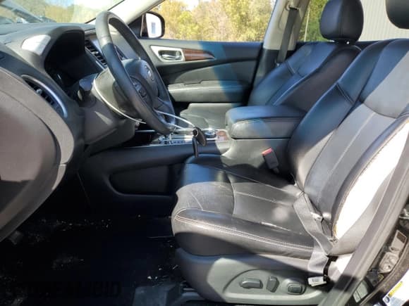 ✅ 2015 Nissan Pathfinder SL • VIN: 5N1AR2MM2FC695071 • Lot: 85101775. Listed on Copart with 56,888 mi. Free auction sales archive from the USA and detailed vehicle history report at DreamBid. Image 7.
