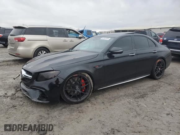 ✅ 2020 Mercedes-Benz E 63 S AMG • VIN: WDDZF8KBXLA736418 • Лот: 42423335. Опубликован ранее на Copart с пробегом 41 789 миль. Бесплатный доступ к архиву аукционных продаж из США и подробный отчёт об истории автомобиля на DreamBid. Изображение 1.