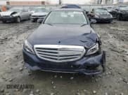 ✅ 2015 Mercedes-Benz C 300 Luxury • VIN: 55SWF4KBXFU040559 • Lot: 93189365. Wystawiony na Copart z przebiegiem 84 530 mil. Bezpłatny archiwum sprzedaży aukcyjnych z USA i szczegółowy raport historii pojazdu na DreamBid. Zdjęcie 5.