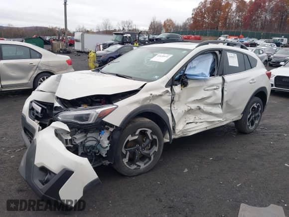 ✅ 2023 Subaru Crosstrek Limited • VIN: JF2GTHNCXP8231671 • Lot: 43659972. Wystawiony na IAAI z przebiegiem 39 390 mil. Bezpłatny archiwum sprzedaży aukcyjnych z USA i szczegółowy raport historii pojazdu na DreamBid. Zdjęcie 2.