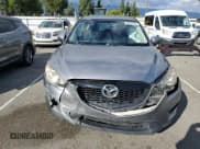 ✅ 2015 Mazda CX-5 Sport • VIN: JM3KE2BEXF0545136 • Lot: 93623125. Wystawiony na Copart z przebiegiem 172 330 mil. Bezpłatny archiwum sprzedaży aukcyjnych z USA i szczegółowy raport historii pojazdu na DreamBid. Zdjęcie 5.