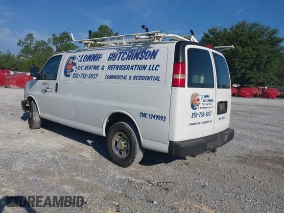 ✅ 2011 Chevrolet Express Cargo • VIN: 1GCWGFCA5B1176391 • Lot: 42647146. Listed on IAAI with 333,761 mi. Free auction sales archive from the USA and detailed vehicle history report at DreamBid. Image 3.