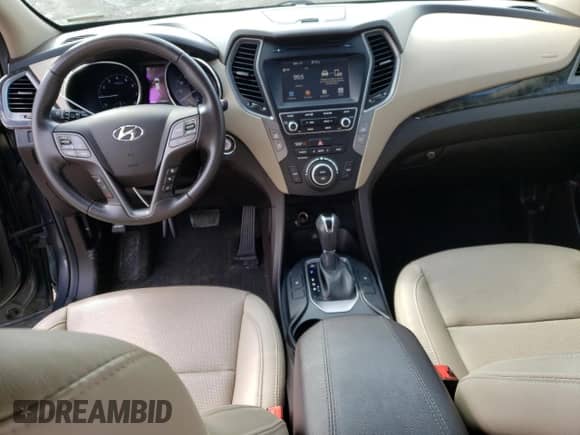 ✅ 2017 Hyundai Santa Fe 2.4L • VIN: 5XYZUDLB6HG418228 • Lot: 46595523. Wystawiony na Copart z przebiegiem 71 880 mil mil. Skorzystaj z bezpłatnego archiwum sprzedaży aukcyjnych z USA i zobacz szczegółowy raport historii pojazdu na DreamBid. Zdjęcie 8.