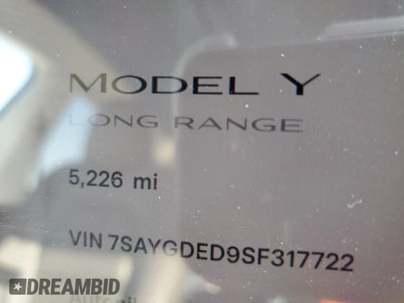 ✅ 2025 Tesla Model Y Long Range • VIN: 7SAYGDED9SF317722 • Лот: 69481475. Опубликован ранее на Copart с пробегом 5 226 миль. Бесплатный доступ к архиву аукционных продаж из США и подробный отчёт об истории автомобиля на DreamBid. Изображение 9.