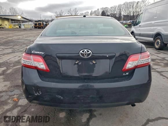 ✅ 2011 Toyota Camry LE • VIN: 4T1BF3EK7BU212128 • Lot: 94431175. Wystawiony na Copart z przebiegiem 160 718 mil. Bezpłatny archiwum sprzedaży aukcyjnych z USA i szczegółowy raport historii pojazdu na DreamBid. Zdjęcie 6.