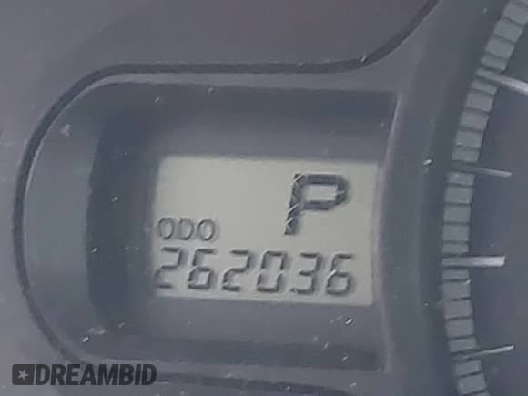 ✅ 2012 Toyota Sienna LE • VIN: 5TDKK3DC1CS252110 • Lot: 43852721. Listed on IAAI with 262,036 mi. Free auction sales archive from the USA and detailed vehicle history report at DreamBid. Image 15.