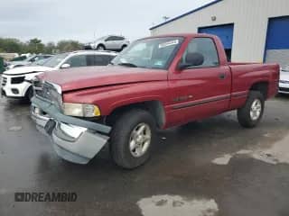 1999 Dodge 1500 z VIN 1B7HC16Y8XS181179, wystawiony jako Copart lot #80264345 z przebiegiem 100 473 mil mil oraz Szkoda całkowita • Salvage title. Historia ofert i sprzedaży dostępna na DreamBid. Obrazek 1.