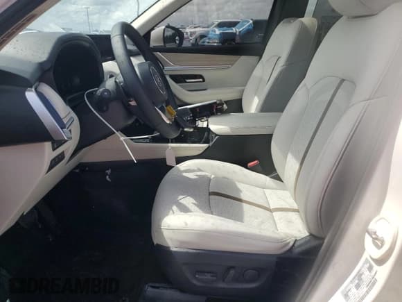 ✅ 2025 Mazda CX-90 Premium Plus Package • VIN: JM3KKEHA7S1192633 • Lot: 67415815. Listed on Copart with 33,949 mi. Free auction sales archive from the USA and detailed vehicle history report at DreamBid. Image 7.