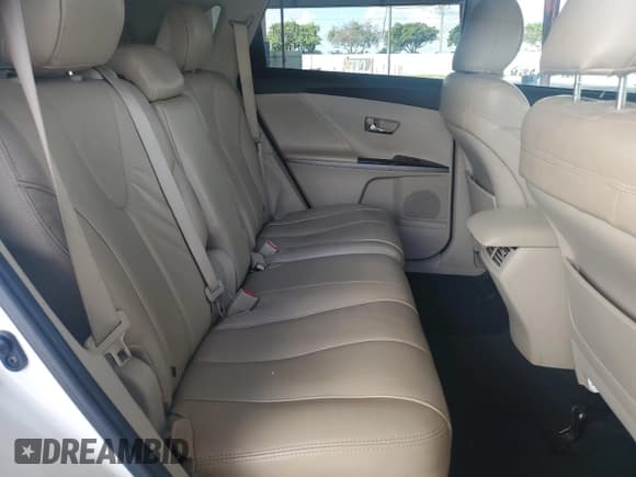 ✅ 2009 Toyota Venza • VIN: 4T3ZK11A49U001255 • Lot: 82679025. Listed on Copart with 92,530 mi. Free auction sales archive from the USA and detailed vehicle history report at DreamBid. Image 11.