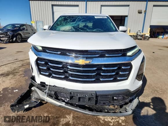 ✅ 2025 Chevrolet Equinox FWD LT • VIN: 3GNAXHEG4SL221053 • Lot: 90659725. Wystawiony na Copart z przebiegiem 17 291 mil. Bezpłatny archiwum sprzedaży aukcyjnych z USA i szczegółowy raport historii pojazdu na DreamBid. Zdjęcie 5.