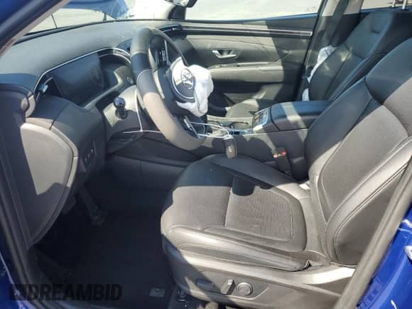 2023 Hyundai Tucson SEL with VIN 5NMJFCAE5PH166331, listed as a Copart auction lot 84397595 with 29,577 mi miles and Salvage title. Bid and sale history available at DreamBid. Image 7.