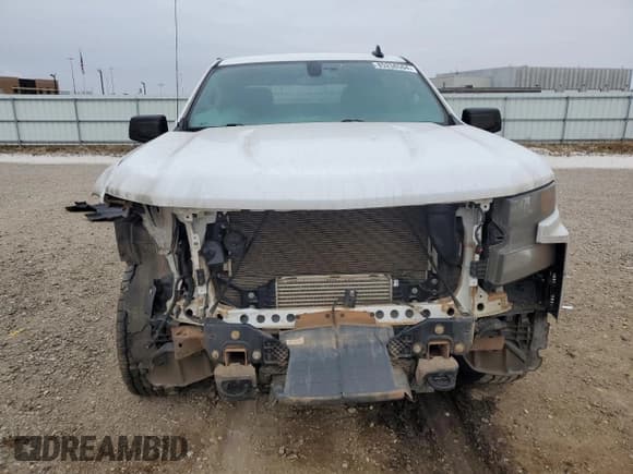 ✅ 2022 Chevrolet Silverado 1500 • VIN: 1GCPYAEK3NZ167415 • Лот: 85258504. Опубликован ранее на Copart с пробегом 49 540 миль. Бесплатный доступ к архиву аукционных продаж из США и подробный отчёт об истории автомобиля на DreamBid. Изображение 5.