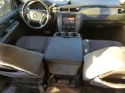 ✅ 2009 Chevrolet Suburban LS • VIN: 1GNFC16089R225359 • Lot: 76146434. Listed on Copart with 205,749 mi. Free auction sales archive from the USA and detailed vehicle history report at DreamBid. Image 8.