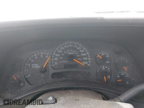 ✅ 2004 Chevrolet Silverado 2500HD LS • VIN: 1GCHC23U84F133354 • Лот: 42749201. Опубликован ранее на IAAI с пробегом Не указан. Бесплатный доступ к архиву аукционных продаж из США и подробный отчёт об истории автомобиля на DreamBid. Изображение 7.