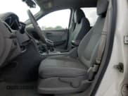 ✅ 2014 Chevrolet Traverse LS • VIN: 1GNKVFED9EJ165546 • Lot: 74195714. Wystawiony na Copart z przebiegiem 159 278 mil. Bezpłatny archiwum sprzedaży aukcyjnych z USA i szczegółowy raport historii pojazdu na DreamBid. Zdjęcie 7.