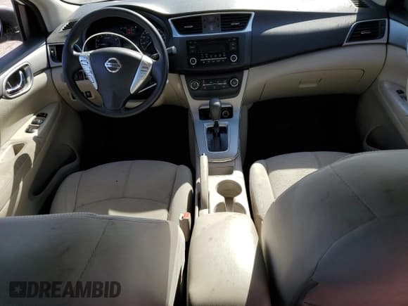 ✅ 2015 Nissan Sentra SV • VIN: 3N1AB7AP9FY359318 • Lot: 71462495. Wystawiony na Copart z przebiegiem 124 270 mil. Bezpłatny archiwum sprzedaży aukcyjnych z USA i szczegółowy raport historii pojazdu na DreamBid. Zdjęcie 8.