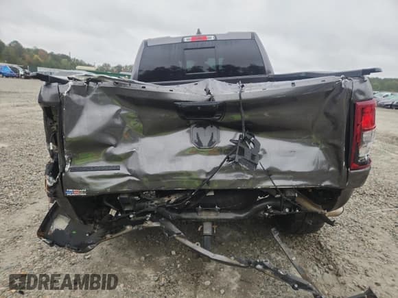 ✅ 2023 Ram 1500 Big Horn • VIN: 1C6RREBG0PN693581 • Лот: 89922125. Опубликован ранее на Copart с пробегом 24 803 миль. Бесплатный доступ к архиву аукционных продаж из США и подробный отчёт об истории автомобиля на DreamBid. Изображение 6.