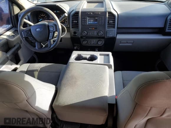 ✅ 2016 Ford F-150 XL • VIN: 1FTEX1C8XGFA51294 • Lot: 61220145. Listed on Copart with 245,174 mi. Free auction sales archive from the USA and detailed vehicle history report at DreamBid. Image 8.